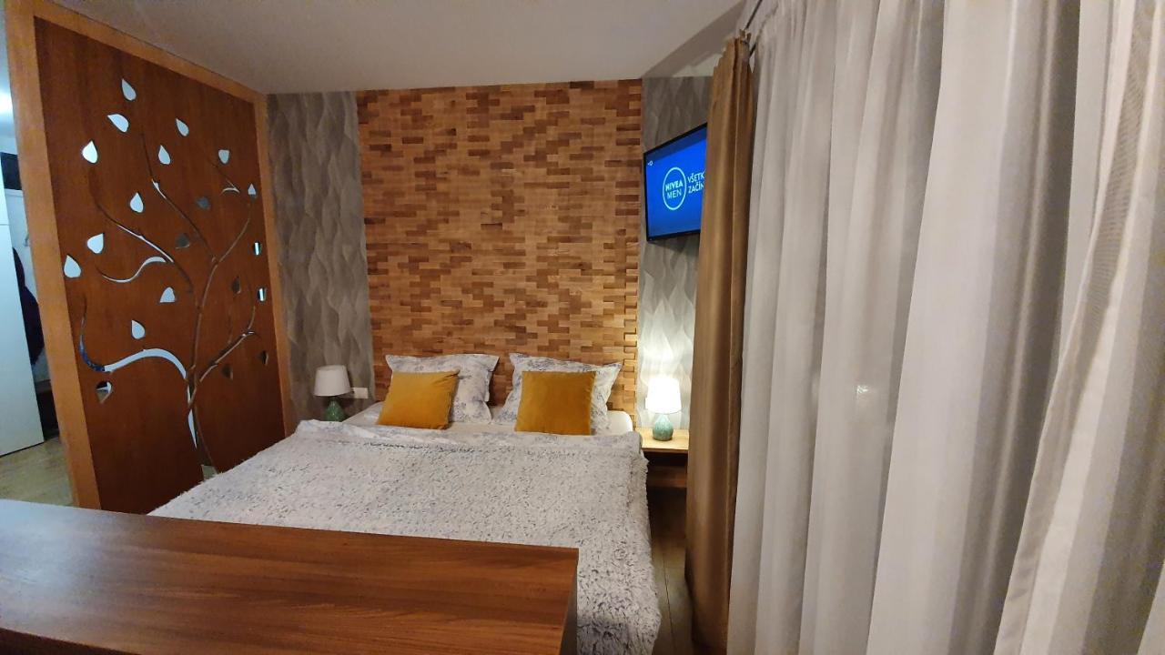 Rodinny Privatny Apartman A309 V Uplnom Centre Stareho Smokovca - Ticha Izba S Parkovanim วิสโซเค ดาตรี ภายนอก รูปภาพ