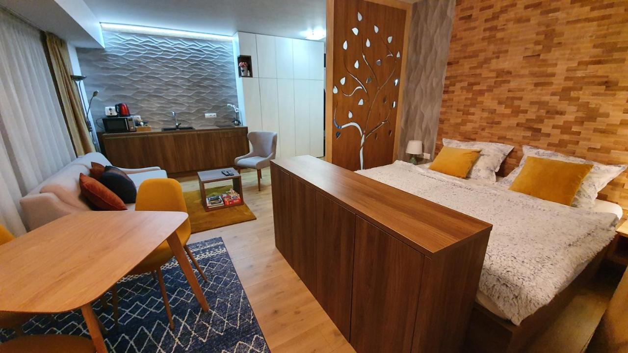 Rodinny Privatny Apartman A309 V Uplnom Centre Stareho Smokovca - Ticha Izba S Parkovanim วิสโซเค ดาตรี ภายนอก รูปภาพ