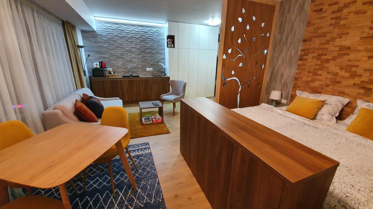 Rodinny Privatny Apartman A309 V Uplnom Centre Stareho Smokovca - Ticha Izba S Parkovanim วิสโซเค ดาตรี ภายนอก รูปภาพ